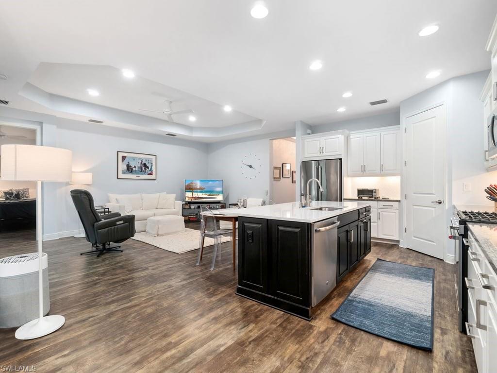 CYPRESS WALK - Residential