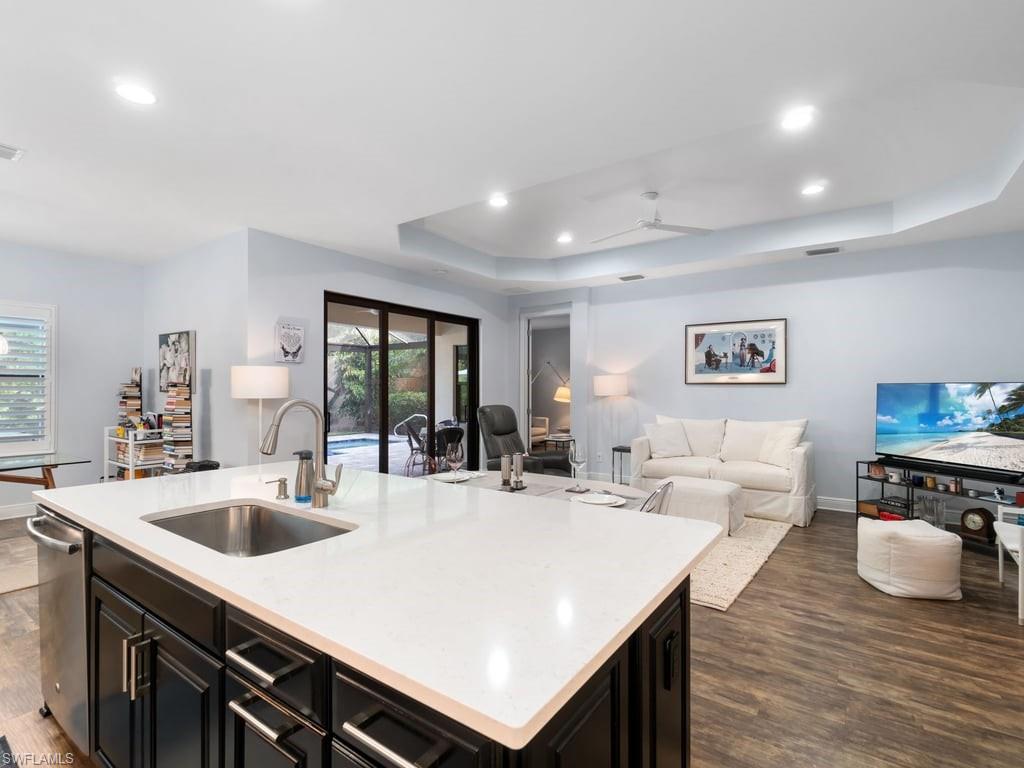 CYPRESS WALK - Residential