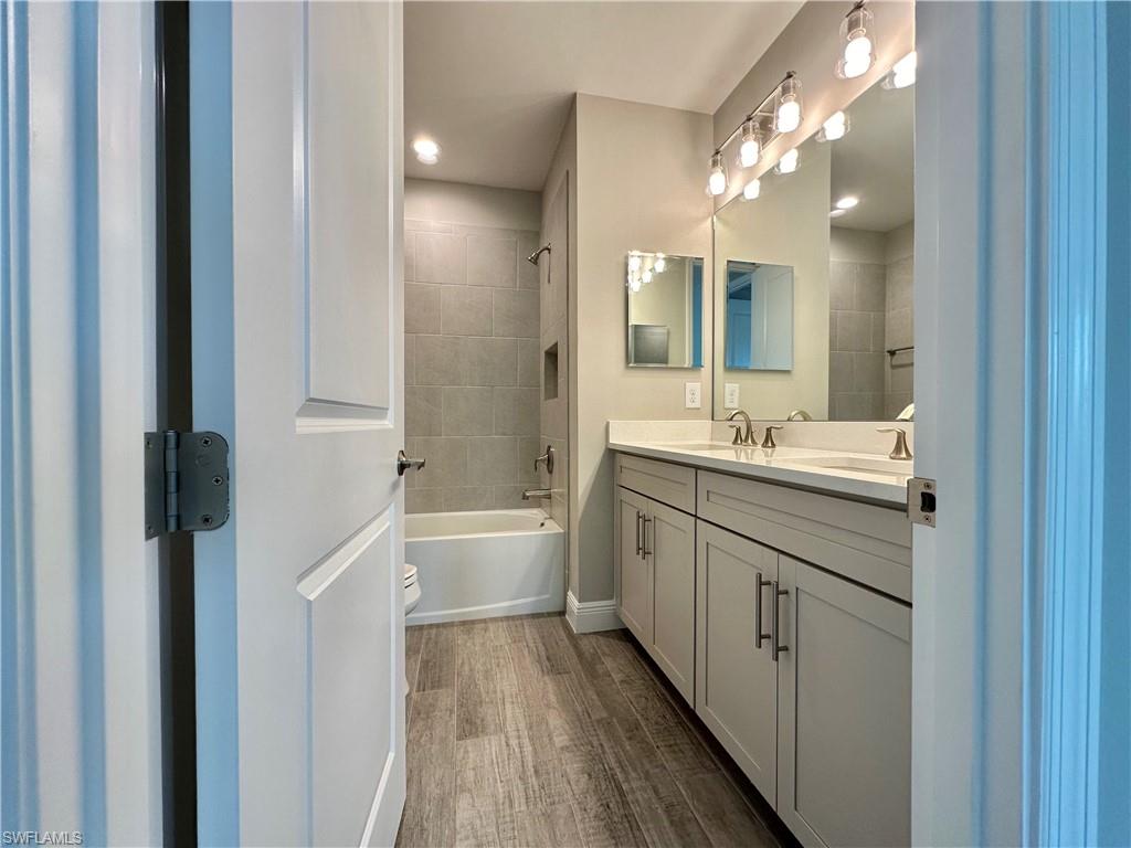 SKYSAIL - Residential Lease