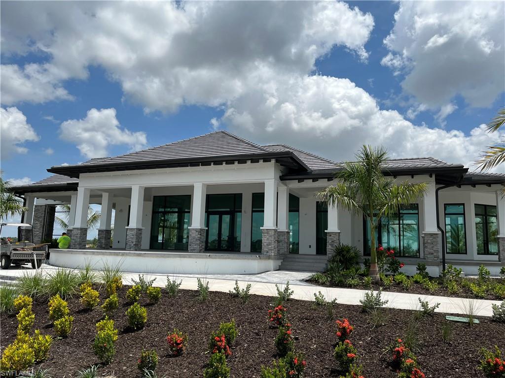 SKYSAIL - Residential Lease