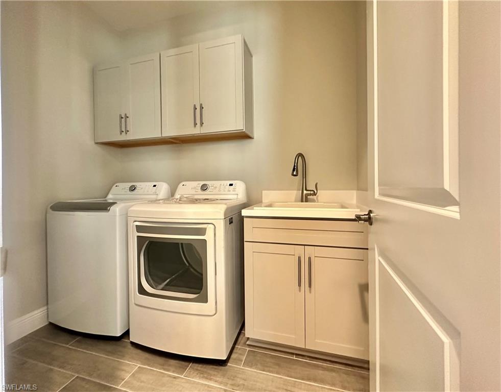 SKYSAIL - Residential Lease