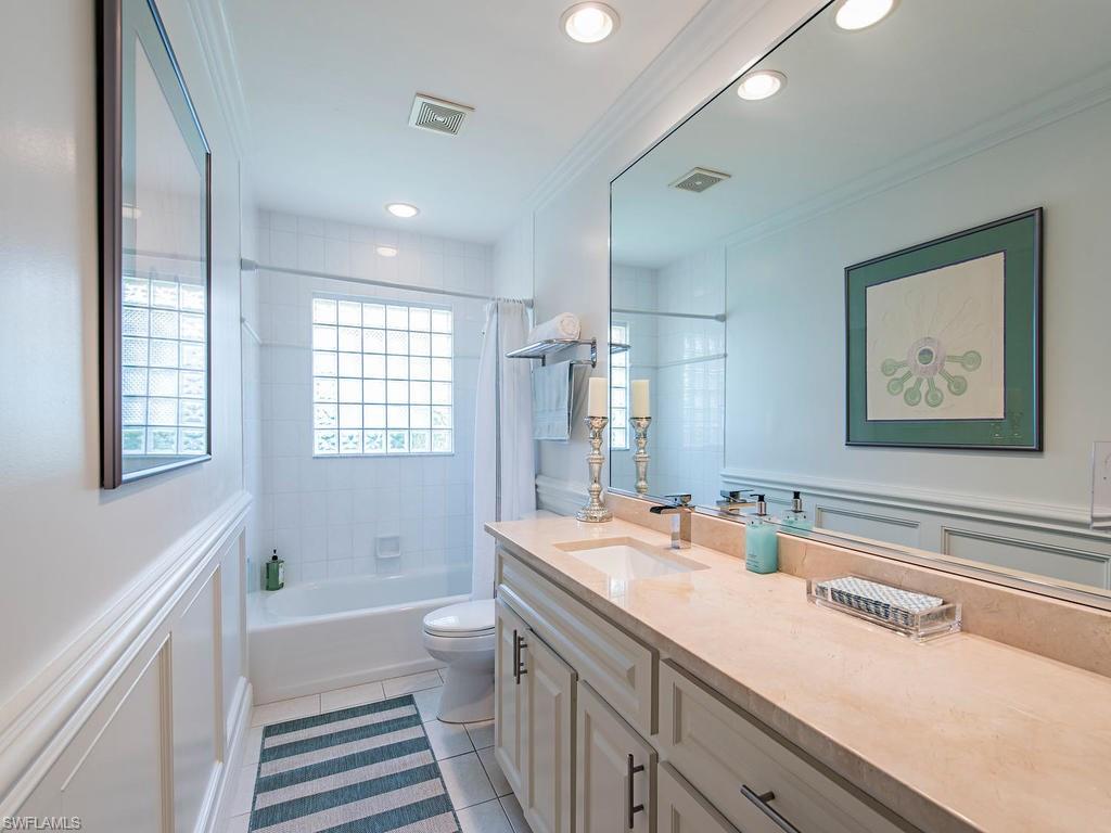 LONGLAKE - Residential