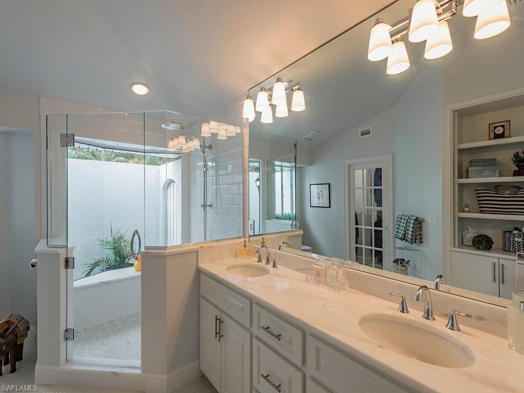 LONGLAKE - Residential