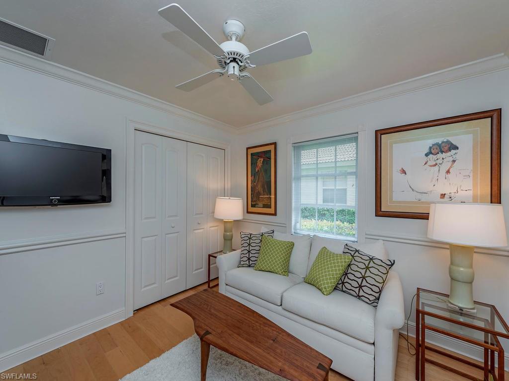 LONGLAKE - Residential