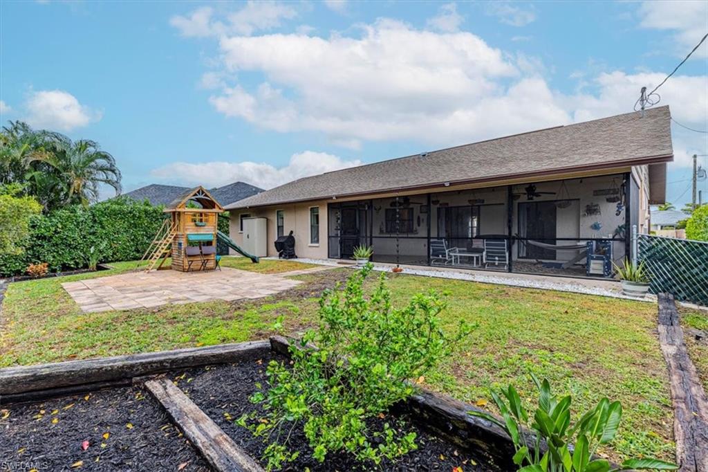 BONITA GOLF CLUB VILLAS - Residential