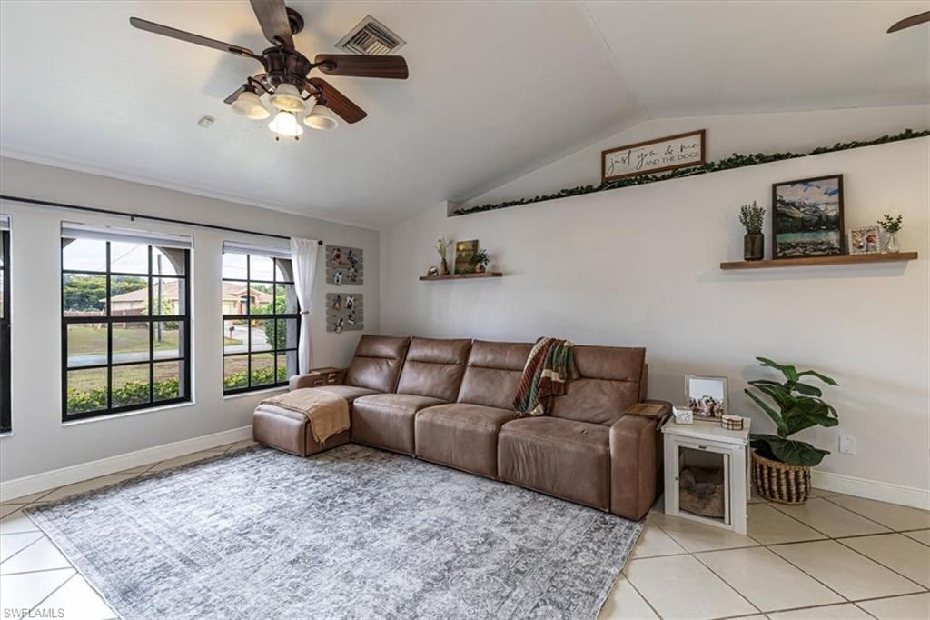 BONITA GOLF CLUB VILLAS - Residential