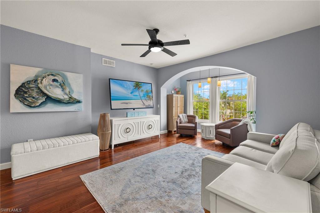 THE TIDES AT PELICAN LANDING - Residential Lease