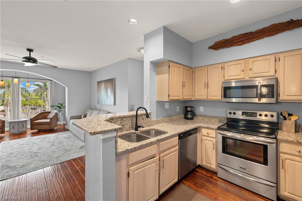 THE TIDES AT PELICAN LANDING - Residential Lease