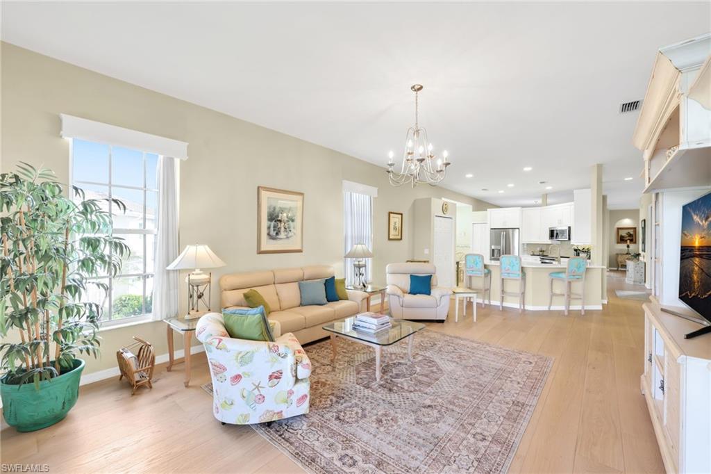 SEVILLE - Residential Lease