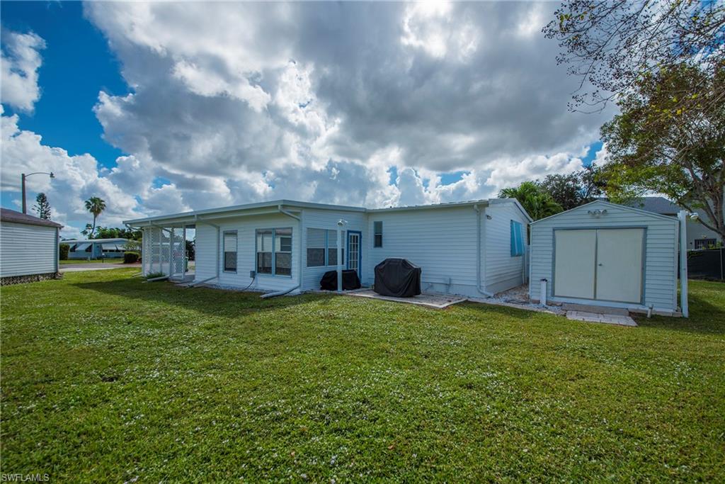 NAPLES MOBILE ESTATES - Residential