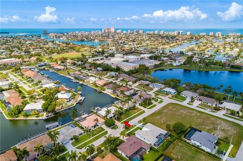 A home in MARCO ISLAND