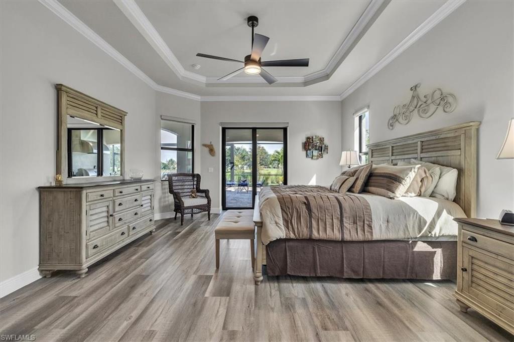 COUNTRY CLUB - Residential