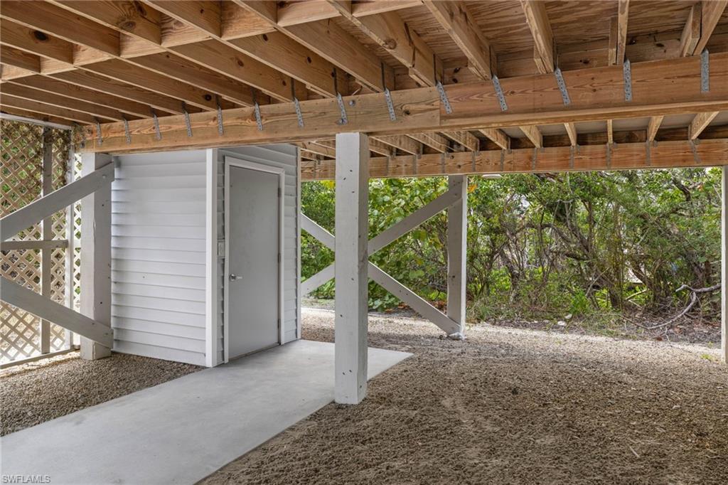 SANIBEL ESTATES - Residential