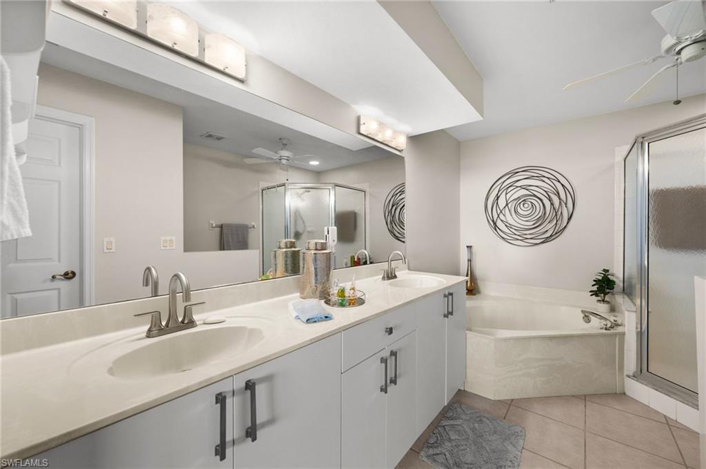 VINTAGE BAY - Residential