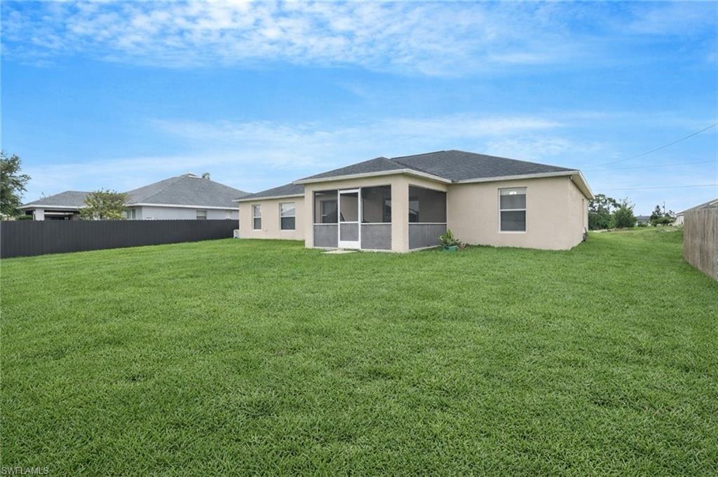 CAPE CORAL - Residential