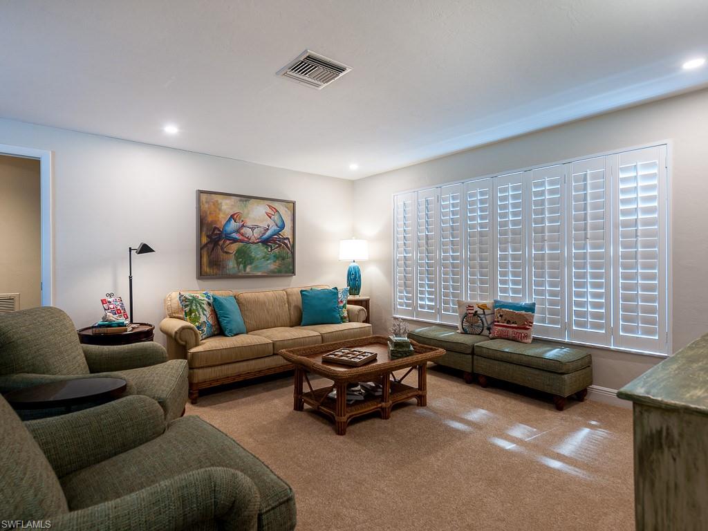 SHELL HARBOR - Residential