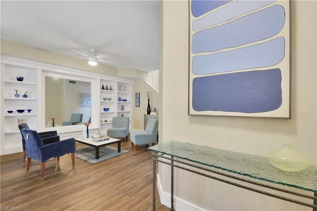 ISLAND WALK - Residential