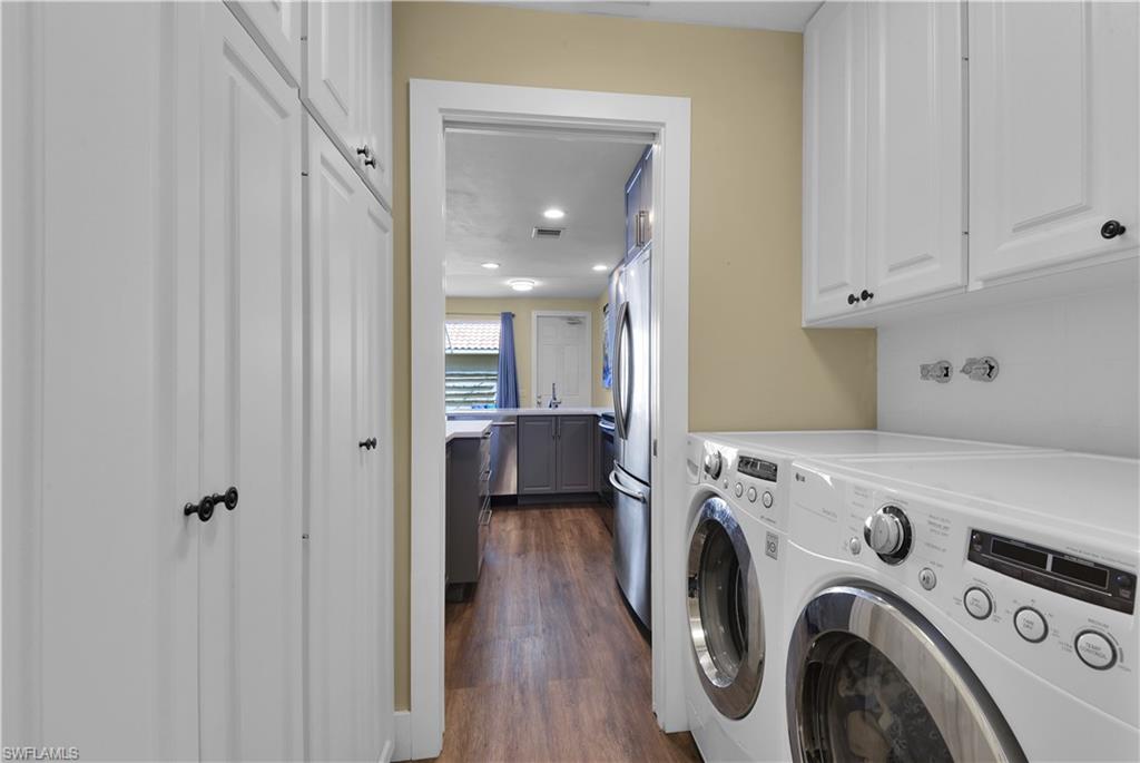 ISLAND WALK - Residential