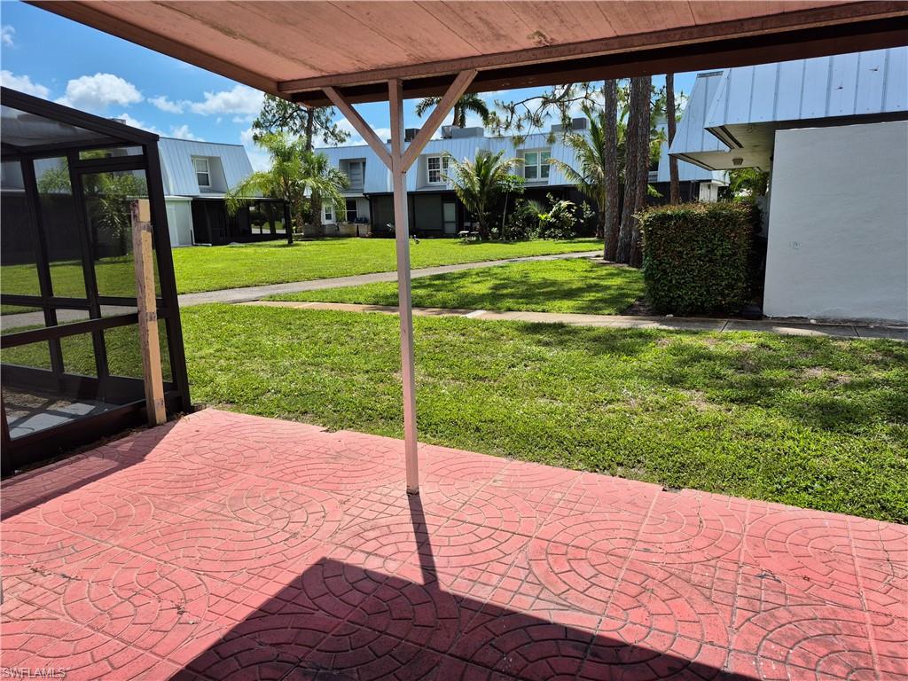 LELY PINES - Residential