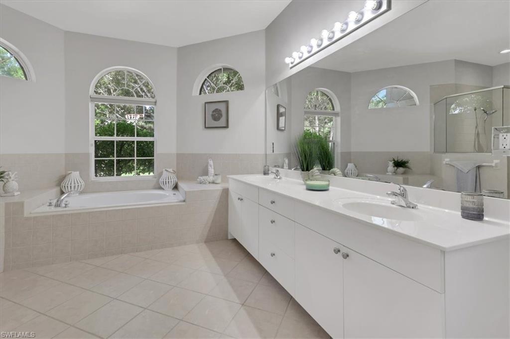 LAKE PARK - Residential