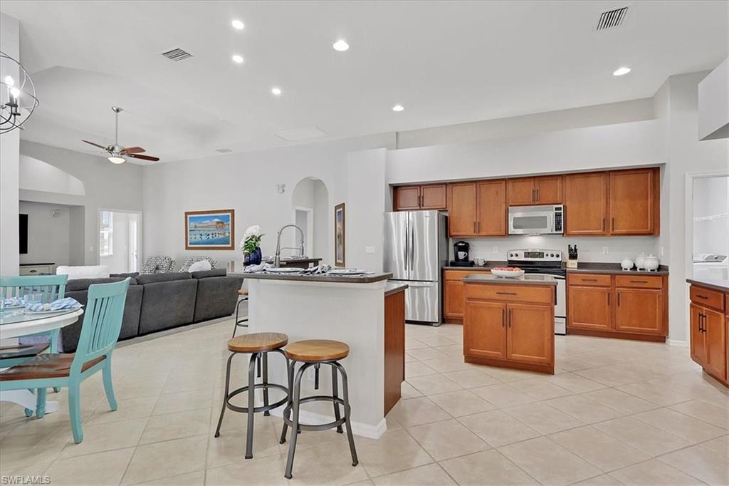 LAKE PARK - Residential