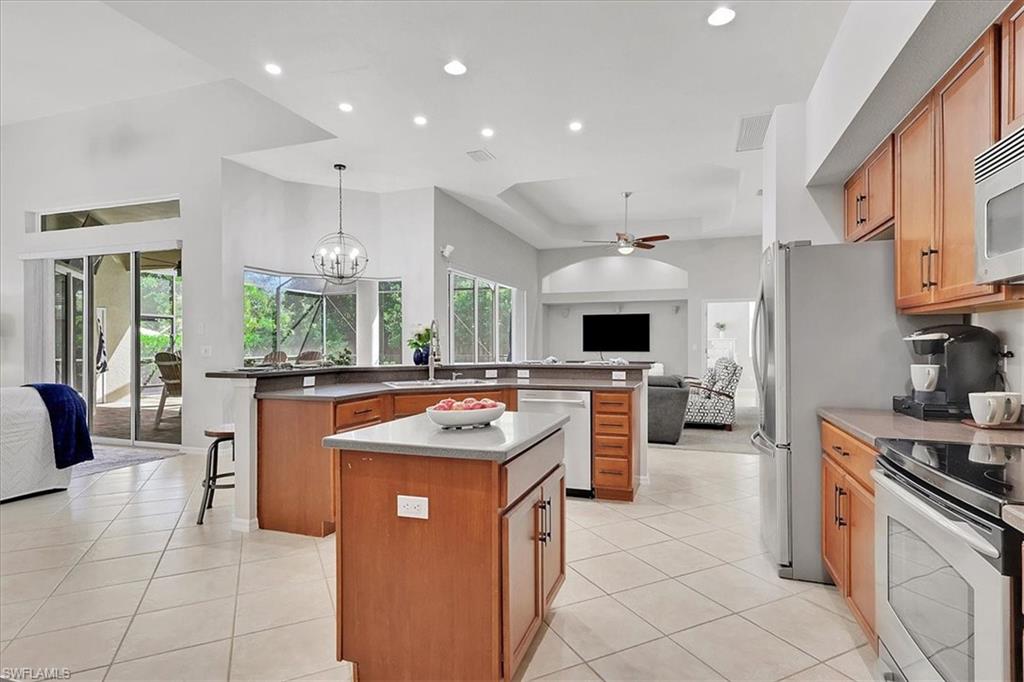 LAKE PARK - Residential