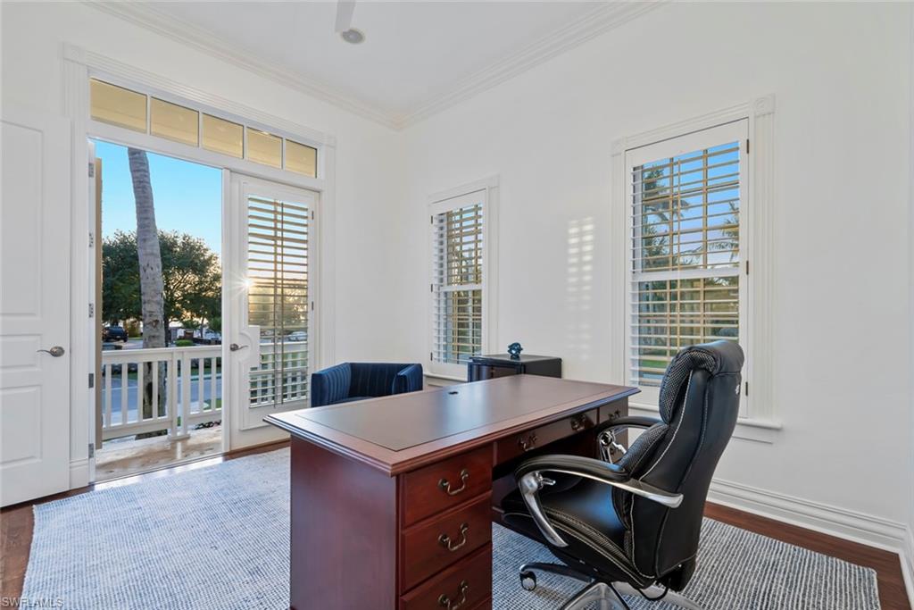 AQUALANE SHORES - Residential