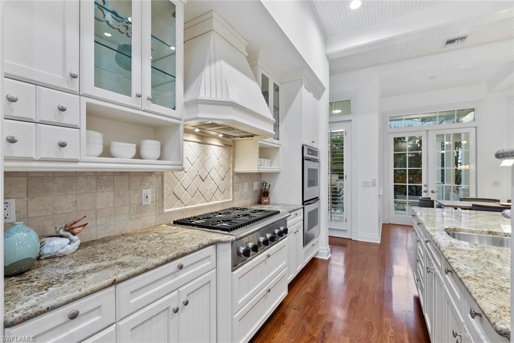 AQUALANE SHORES - Residential