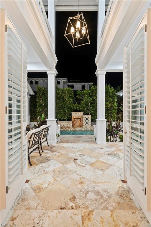 AQUALANE SHORES - Residential