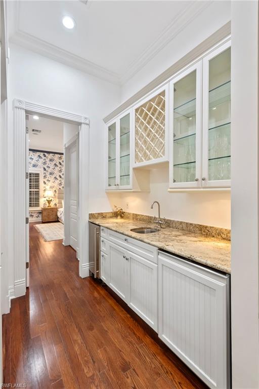 AQUALANE SHORES - Residential