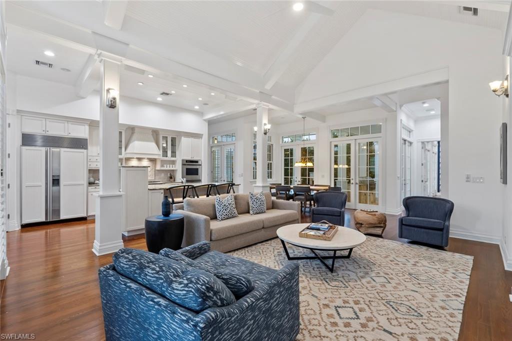 AQUALANE SHORES - Residential