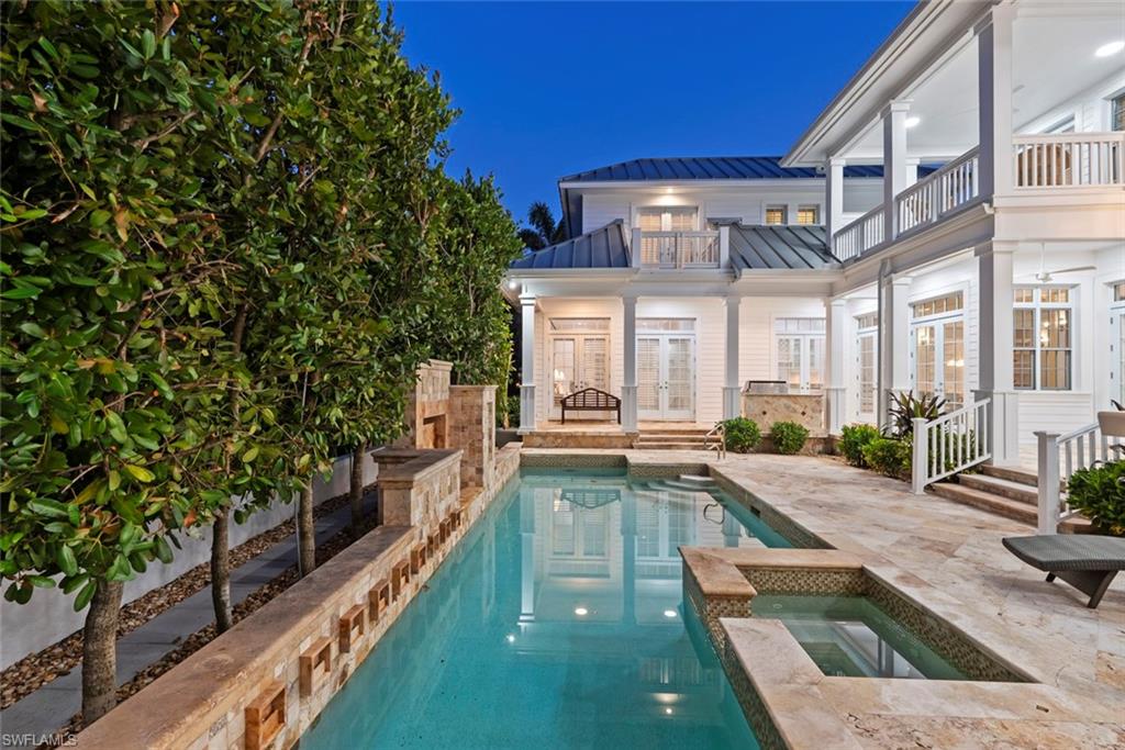 AQUALANE SHORES - Residential