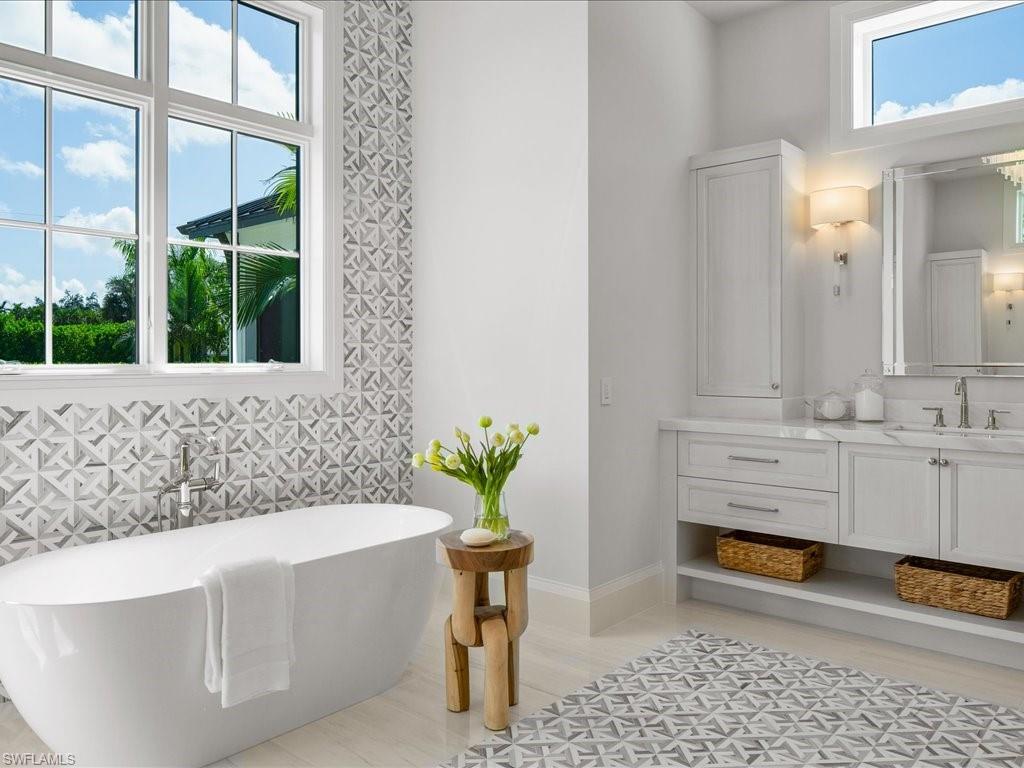 PINE RIDGE - Residential