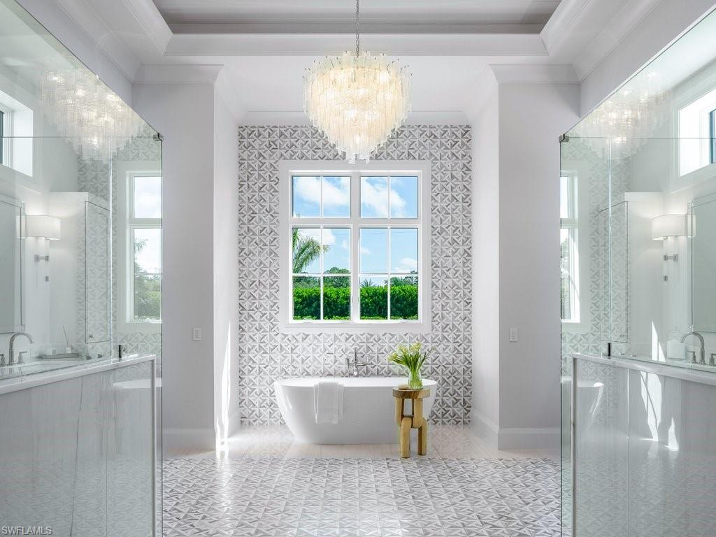 PINE RIDGE - Residential