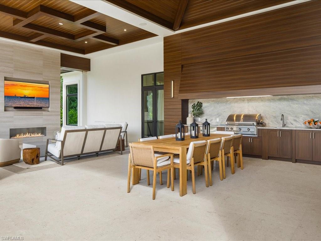 PINE RIDGE - Residential