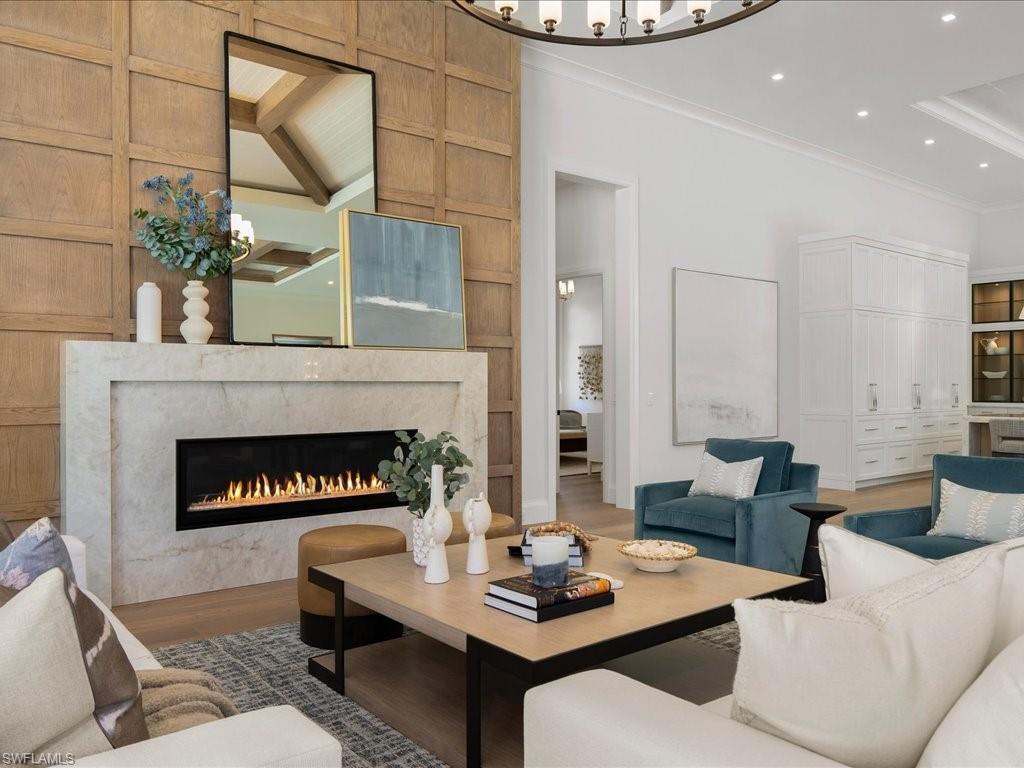 PINE RIDGE - Residential