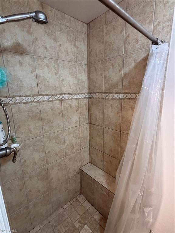 CYPRESS LAKE COUNTRY CLUB - Residential