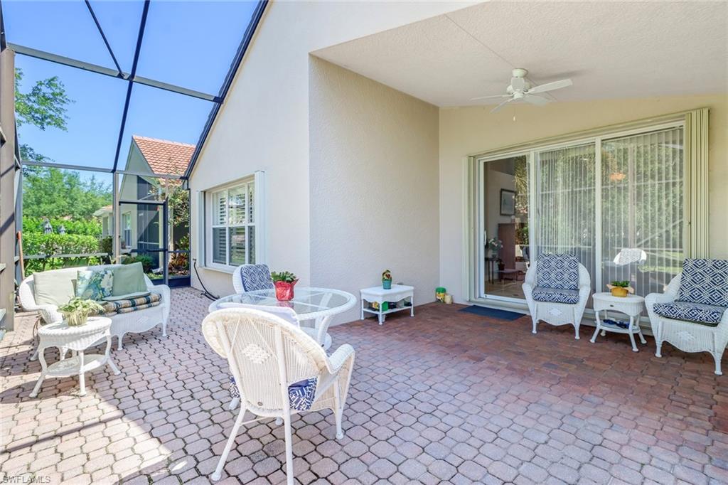 SATURNIA LAKES - Residential