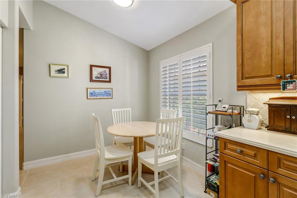 SATURNIA LAKES - Residential