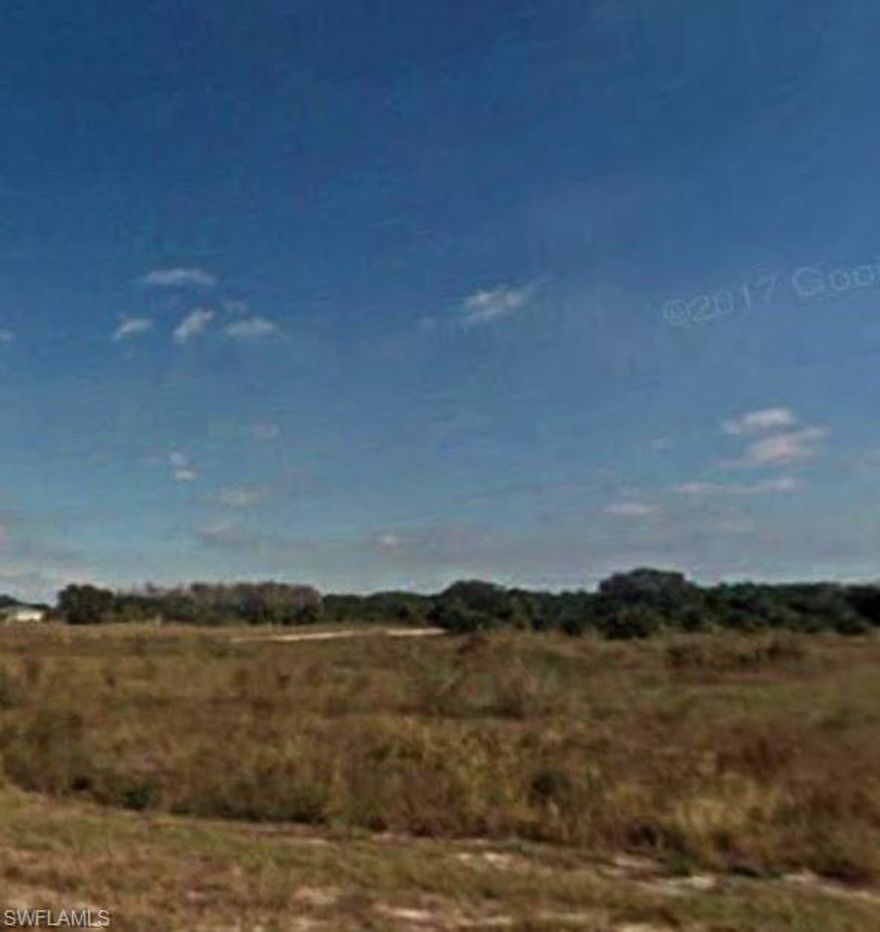 Nice, cleared home-site in the Glades County section (Unit 102) Port LaBelle!  Central water, near the Port LaBelle Marina, and located in the desirable West Glades School District!  It's the perfect location for your new home or a great location for a spec home.