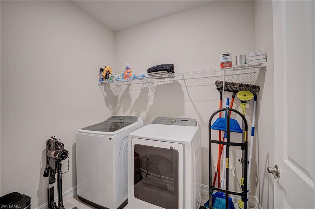 STONEWATER - Residential