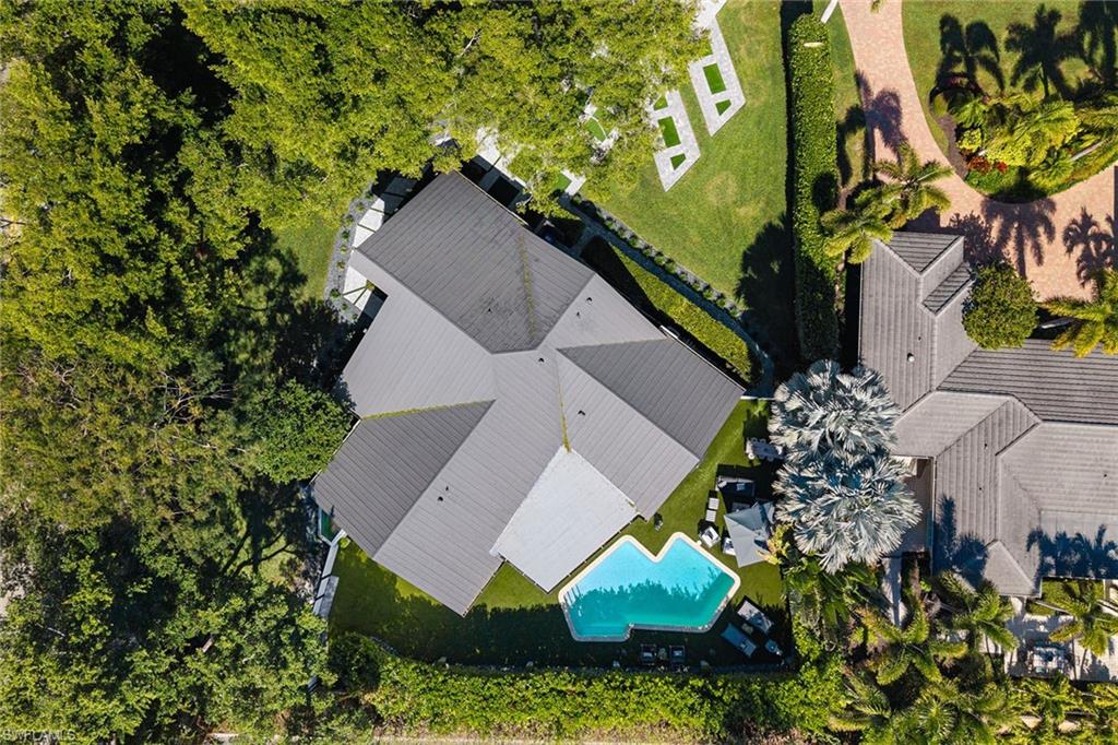 MOORINGS - Residential