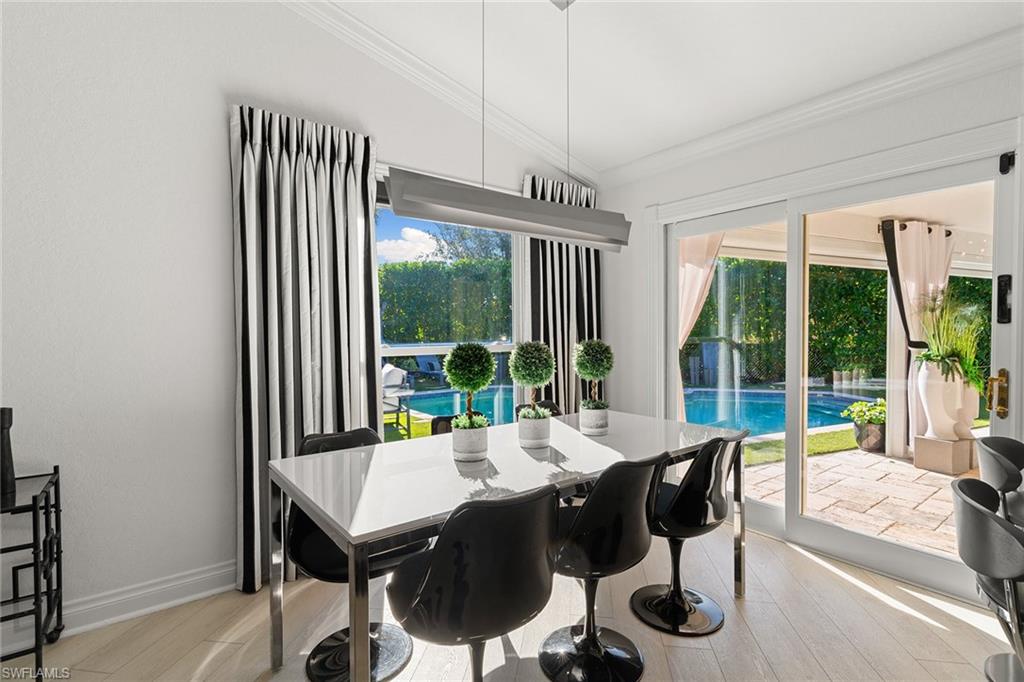 MOORINGS - Residential