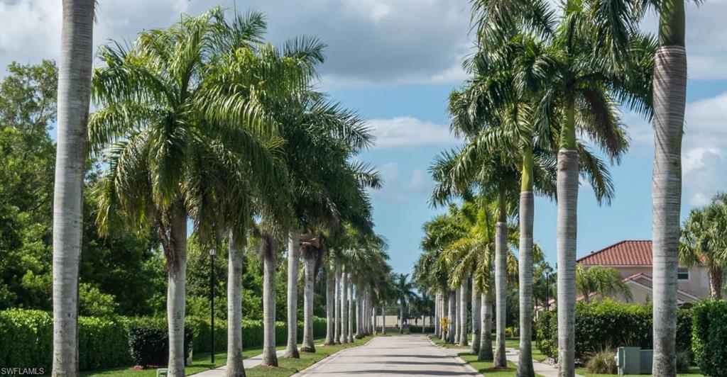 REFLECTION LAKES OF NAPLES - Residential