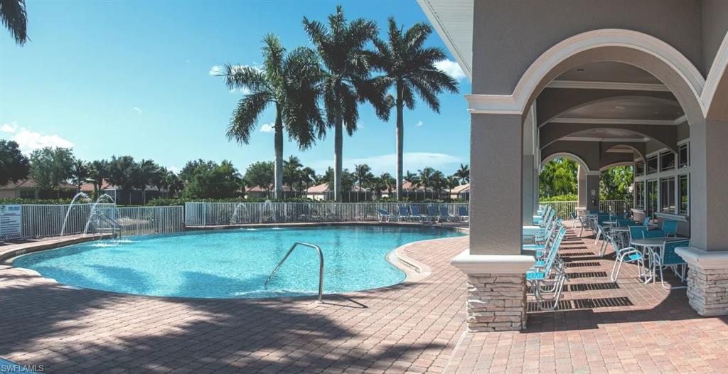 REFLECTION LAKES OF NAPLES - Residential