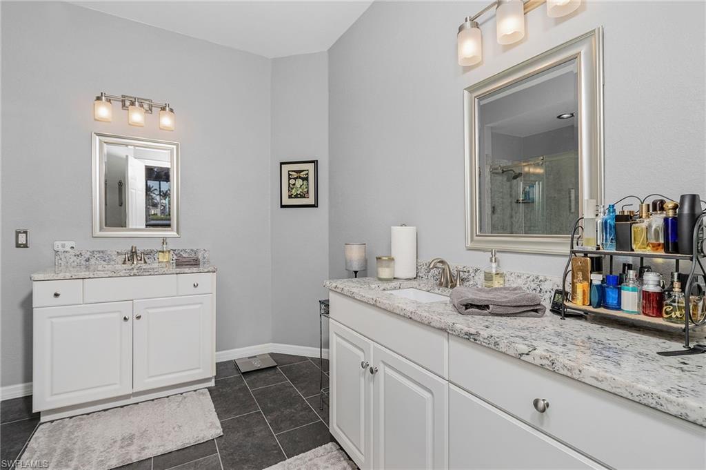 REFLECTION LAKES - Residential