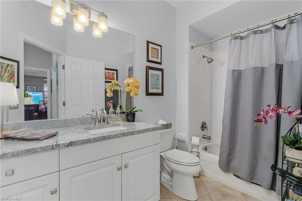 REFLECTION LAKES - Residential