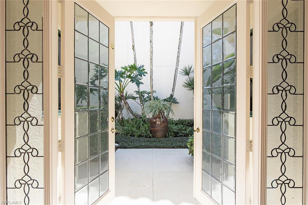 VIZCAYA AT BAY COLONY - Residential