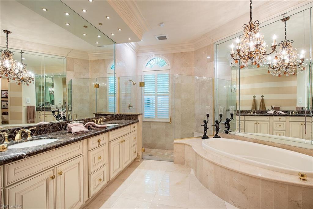 VIZCAYA AT BAY COLONY - Residential