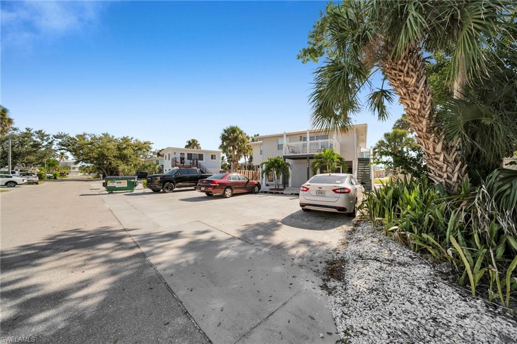 EUCALYPTUS PARK - Residential